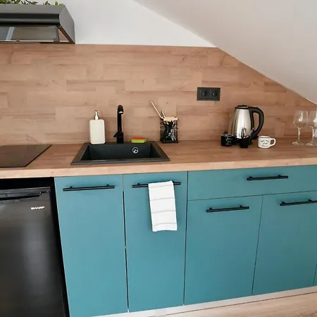 Lily's 5 By Bulgarentals - Apartman