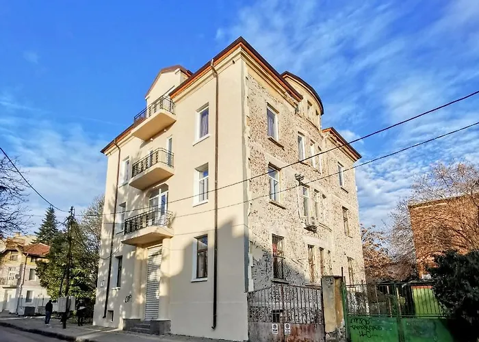 Lily's 5 By Bulgarentals - Apartamento *